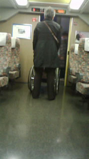 E4系車椅子車両